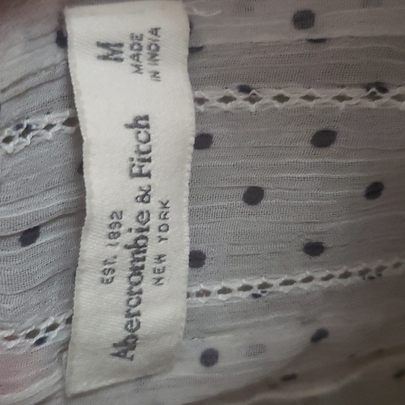 Abercrombie and Fitch blouse size M - Picture 2 of 6